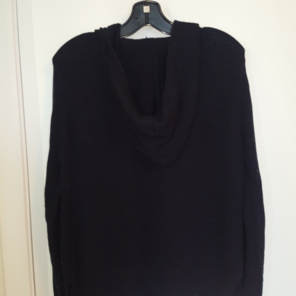 89th & Madison navy hooded sweater - Picture 2 of 3